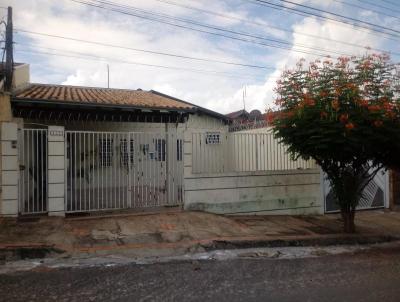 Casa para Venda, em Garça, bairro JD. COMERCIÁRIOS, 2 dormitórios, 1 banheiro, 1 suíte, 1 vaga